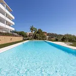 Luxury Apartment Large Terrace Views Jacuzzi Pool