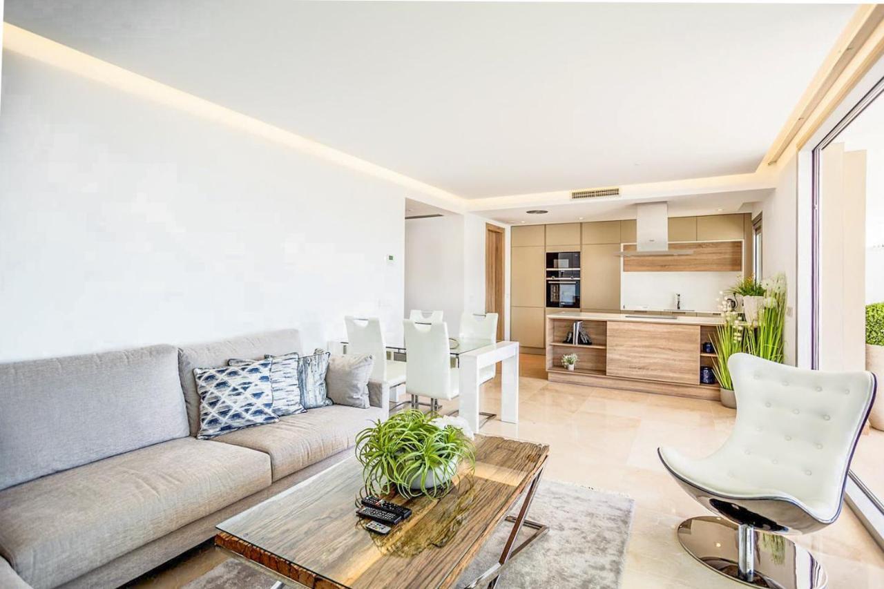 Luxury Large Terrace Views Jacuzzi Pool Malaga