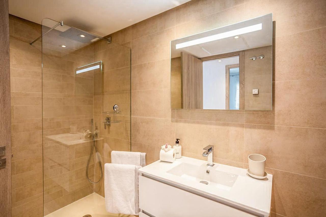 Luxury Large Terrace Views Jacuzzi Pool * Malaga